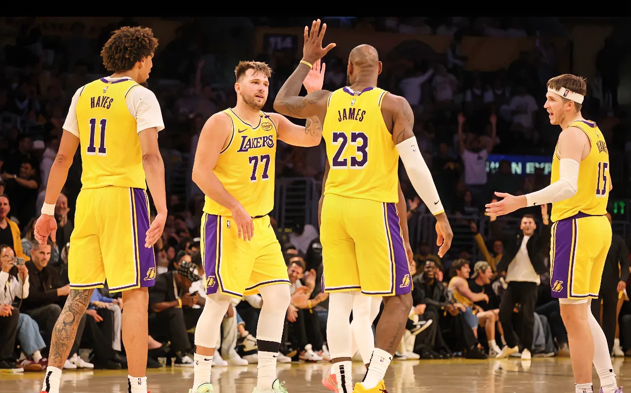 lol皮肤-国王杯关键时刻走向成谜，金州勇士单刀错失，管理层满意，控场能力受关注的简单介绍