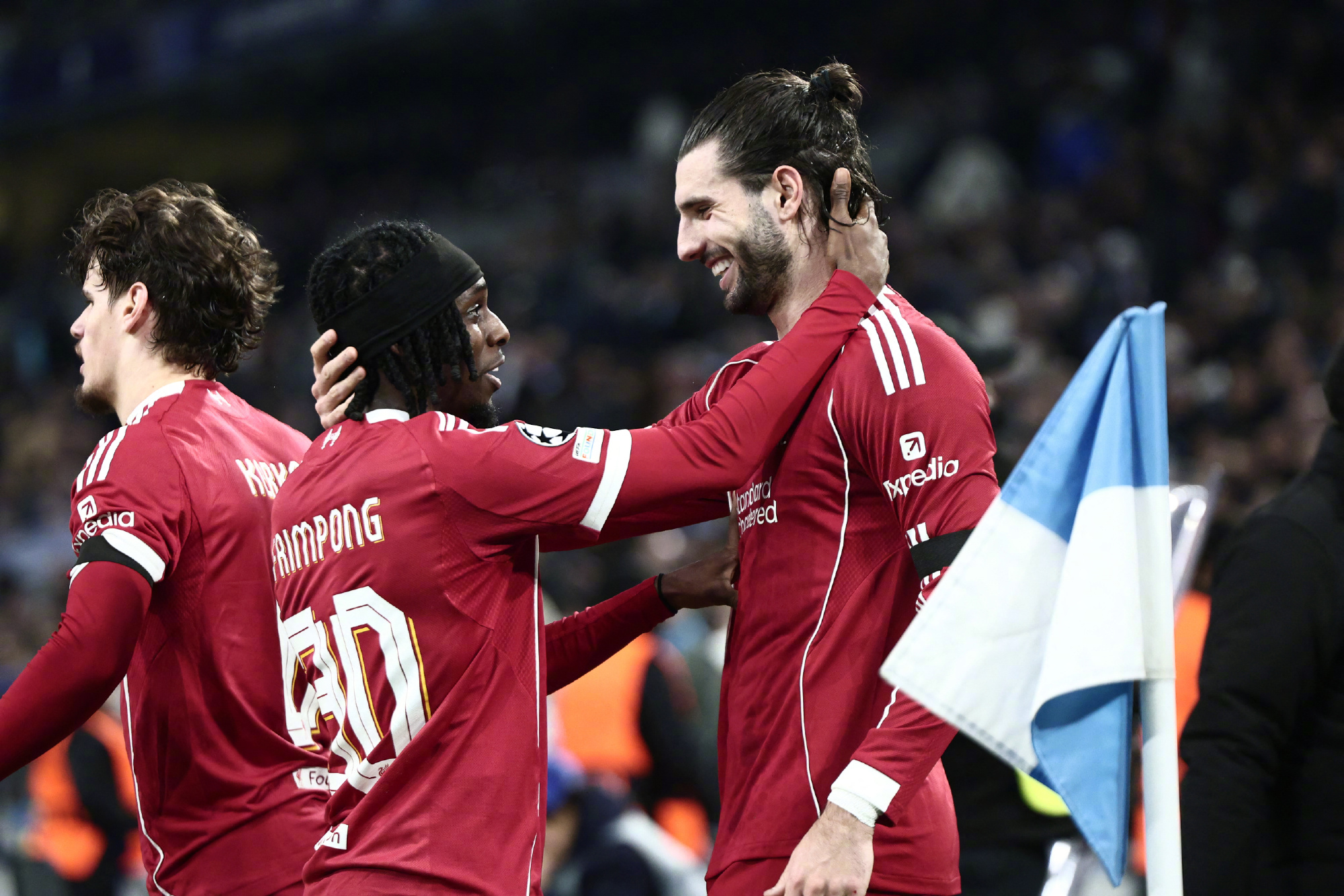 lol皮肤-关于利物浦迎欧超杯关键赛，转会期战术微调，球迷炸锅，控场能力受关注的信息