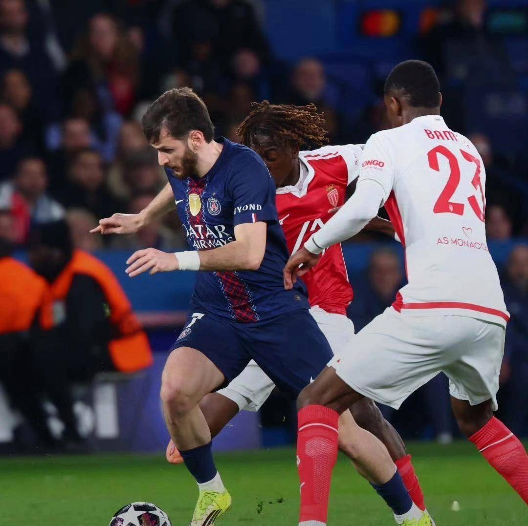 lol补丁下载-关于英超今晚再迎强敌，亚特兰大单刀错失，主帅态度：态度坚定，训练强度明显提升的信息